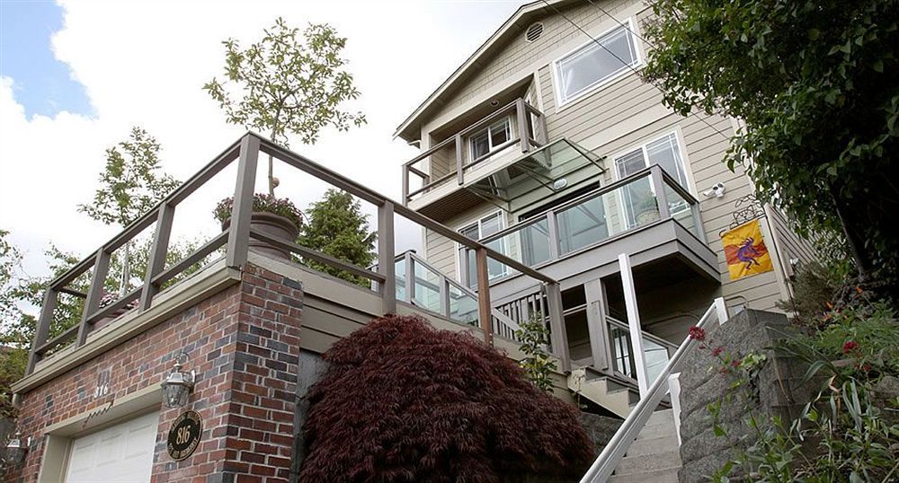 Sleeping Bulldog Bed & Breakfast Bed & Breakfast Seattle Exterior photo